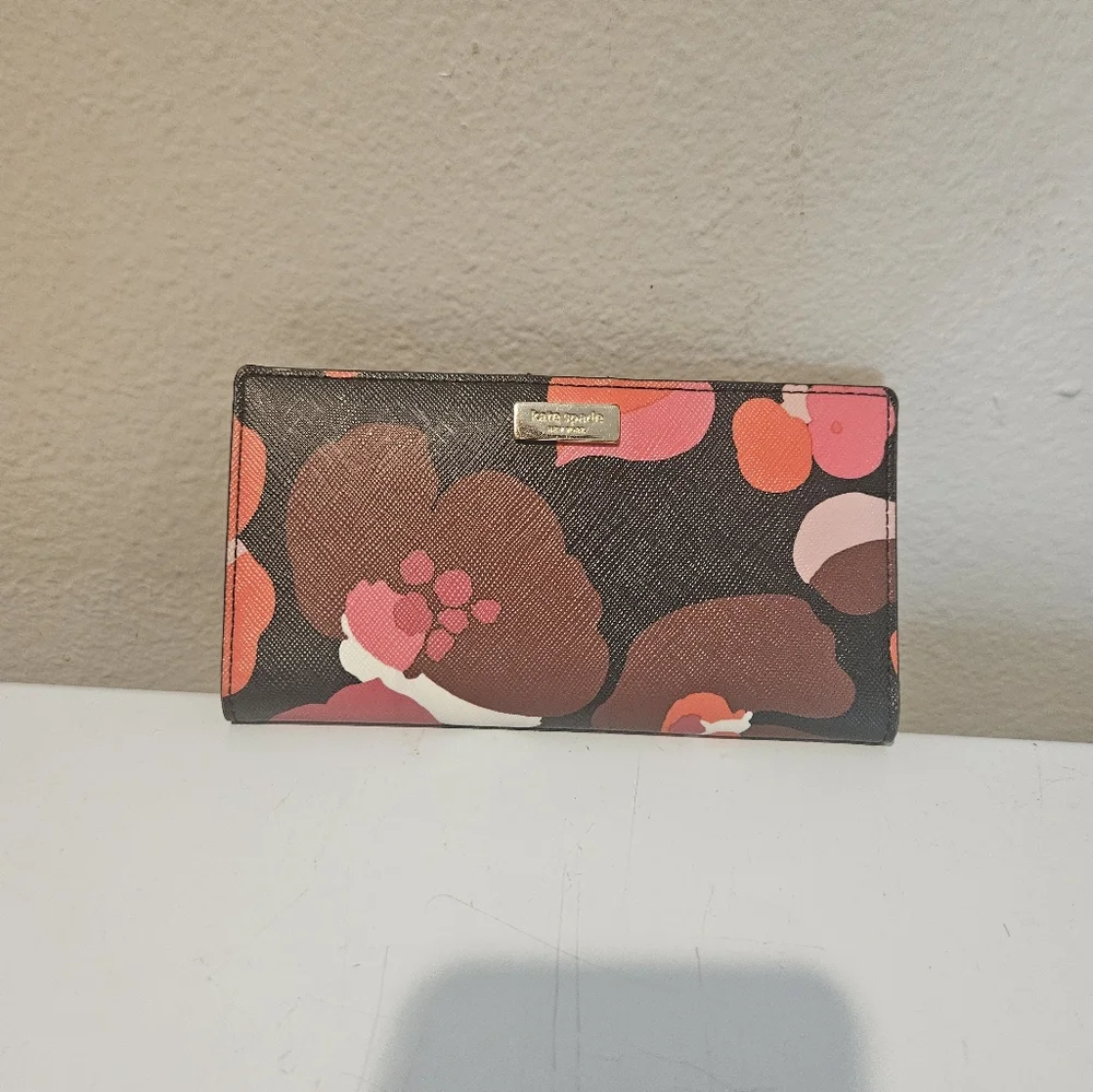 Kate Spade Floral Wallet - Multicolor